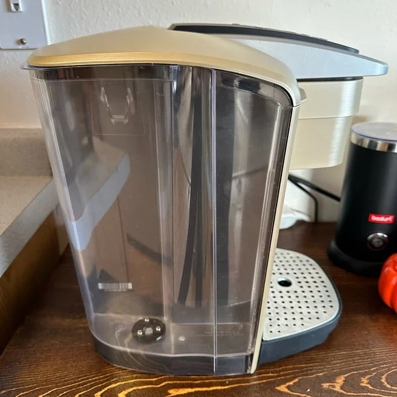 Keurig K-Elite Coffee Maker - Picture 6 of 8